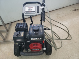 Simpson pressure washer 3300 **USED**